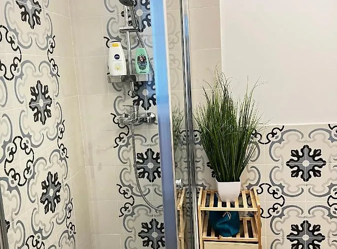 Zenbs Apartment Navodari